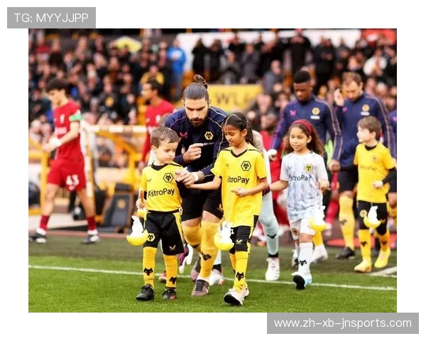 英超球员聚餐文化及团队氛围揭秘